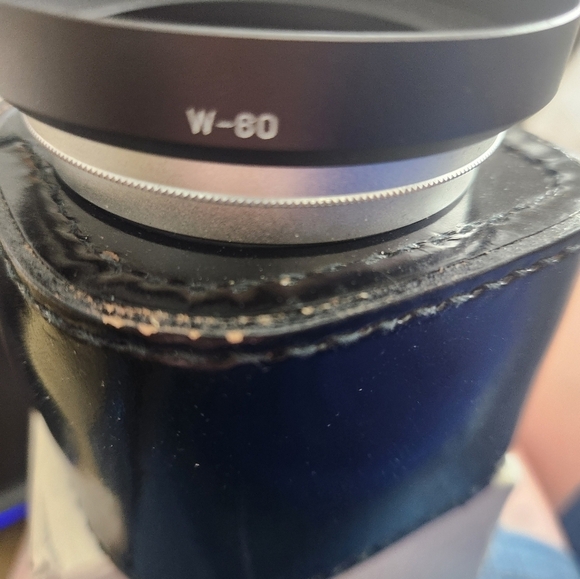 Canon W-60 Lens Hood with Case - Picture 10 of 10